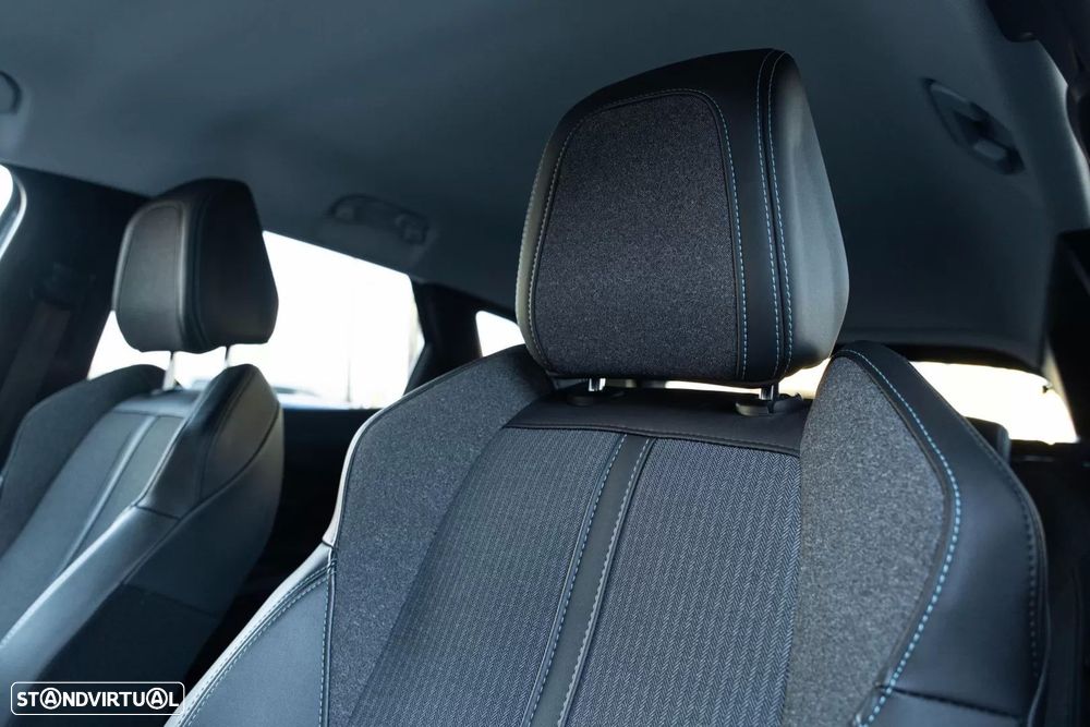 Peugeot 3008 1.6 Hybrid Allure Pack e-EAT8 - 16