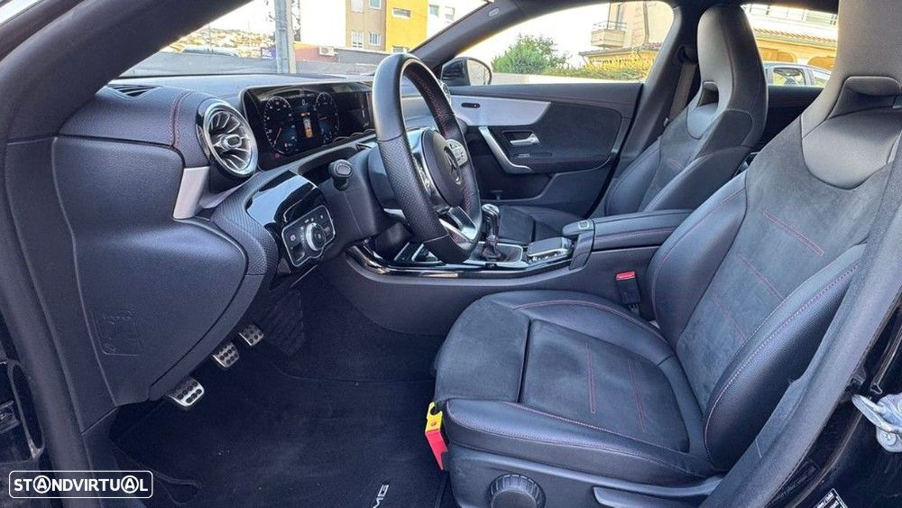 Mercedes-Benz CLA 180 d AMG Line - 19