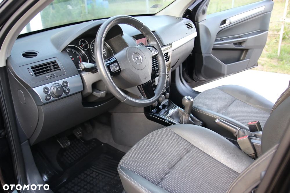 Opel Astra 1.7 CDTI Cosmo - 5
