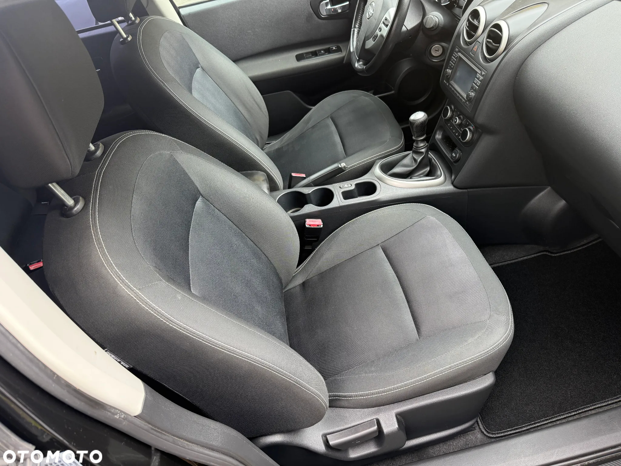 Nissan Qashqai 1.6 DCi Acenta - 10
