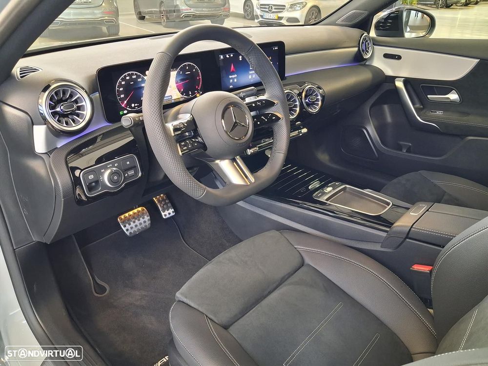 Mercedes-Benz A 180 d AMG Line Aut. - 12