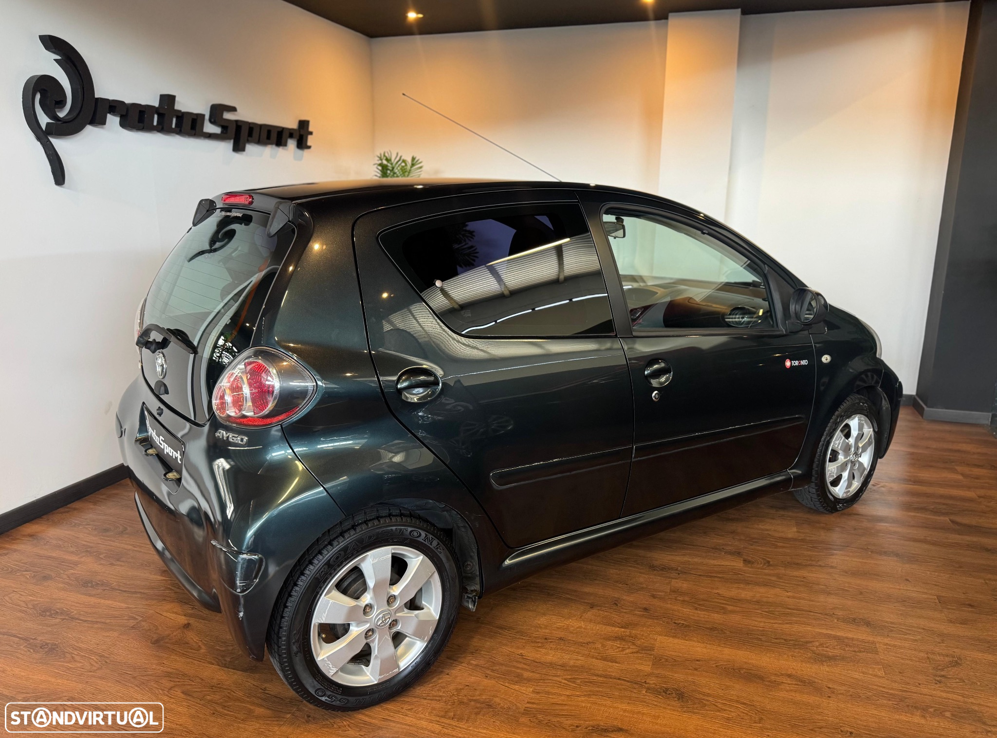 Toyota Aygo 1.0 X-Play+AC - 28