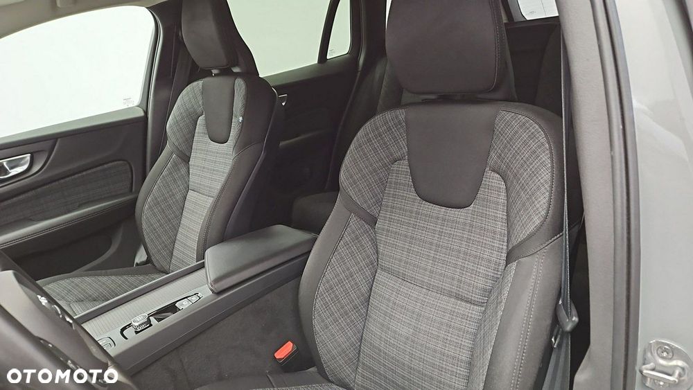 Volvo V60 B3 B Core - 11