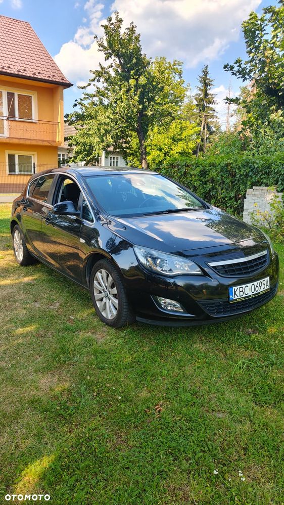 Opel Astra 2.0 CDTI Cosmo - 2