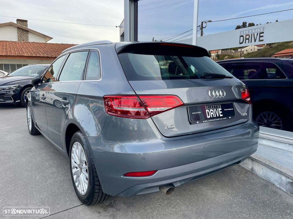 Audi A3 Sportback 1.6 TDI Design - 6