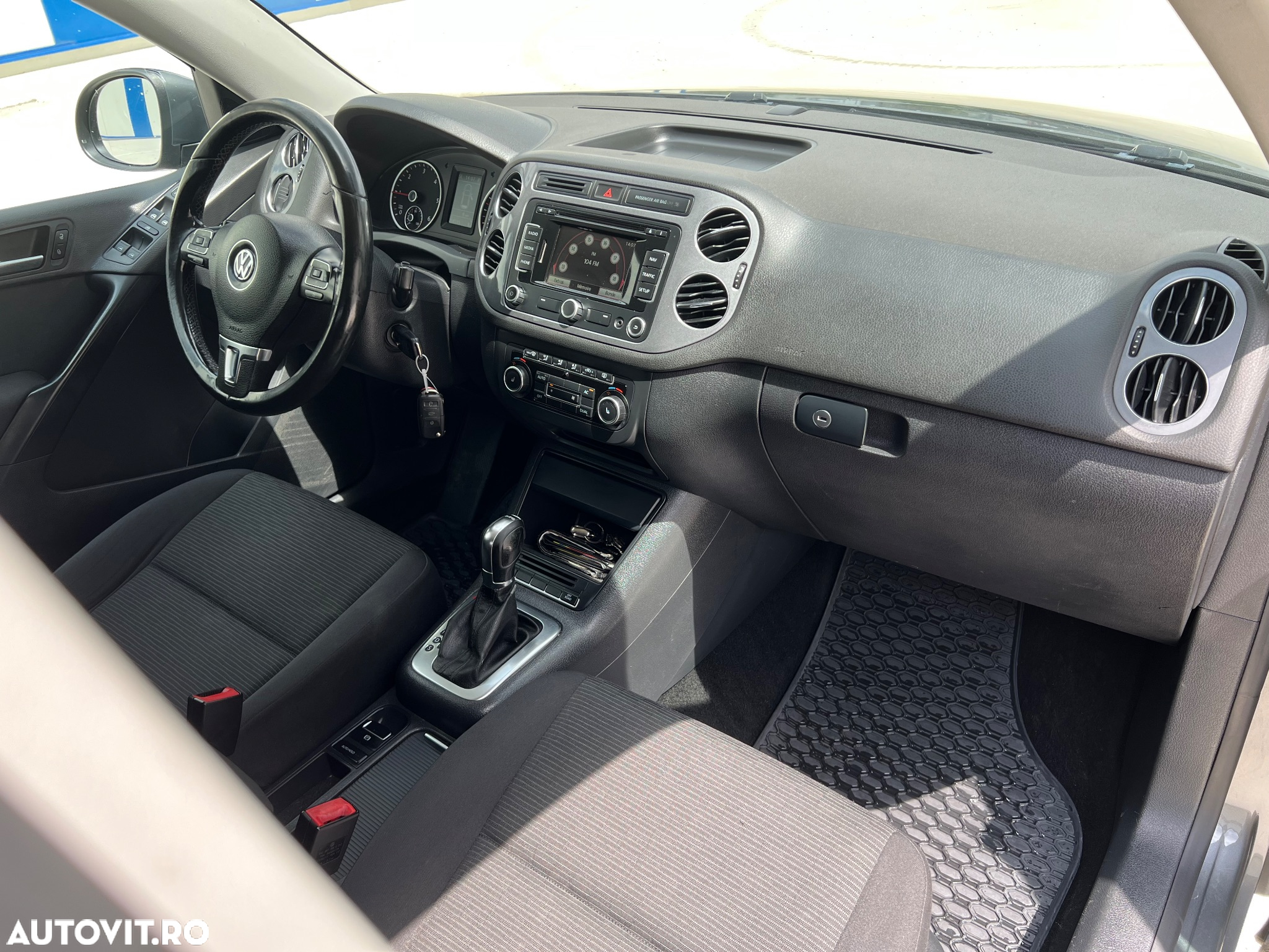 Volkswagen Tiguan 2.0 TDI 4Motion DSG Sport & Style - 15