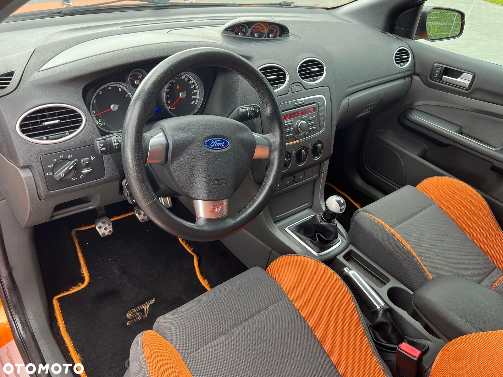 Ford Focus 2.5 ST - 9