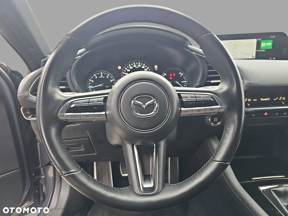 Mazda 3 2.0 mHEV Hikari - 16