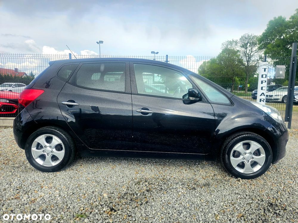 Kia Venga 1.6 CRDi 128 Edition 7 - 17
