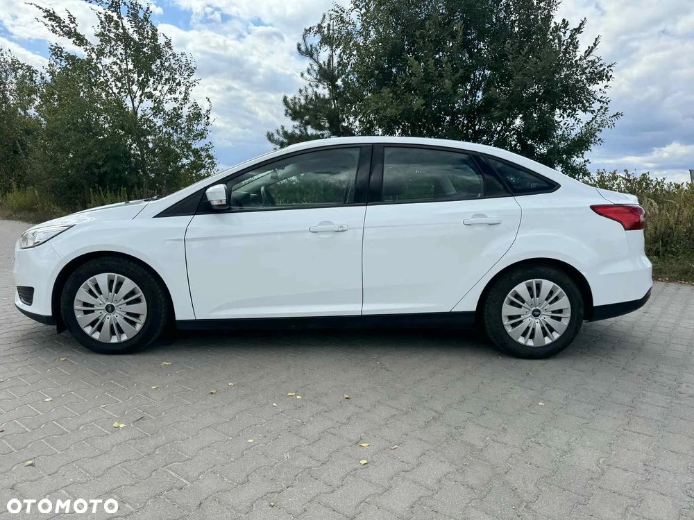 Ford Focus 1.6 Trend - 4