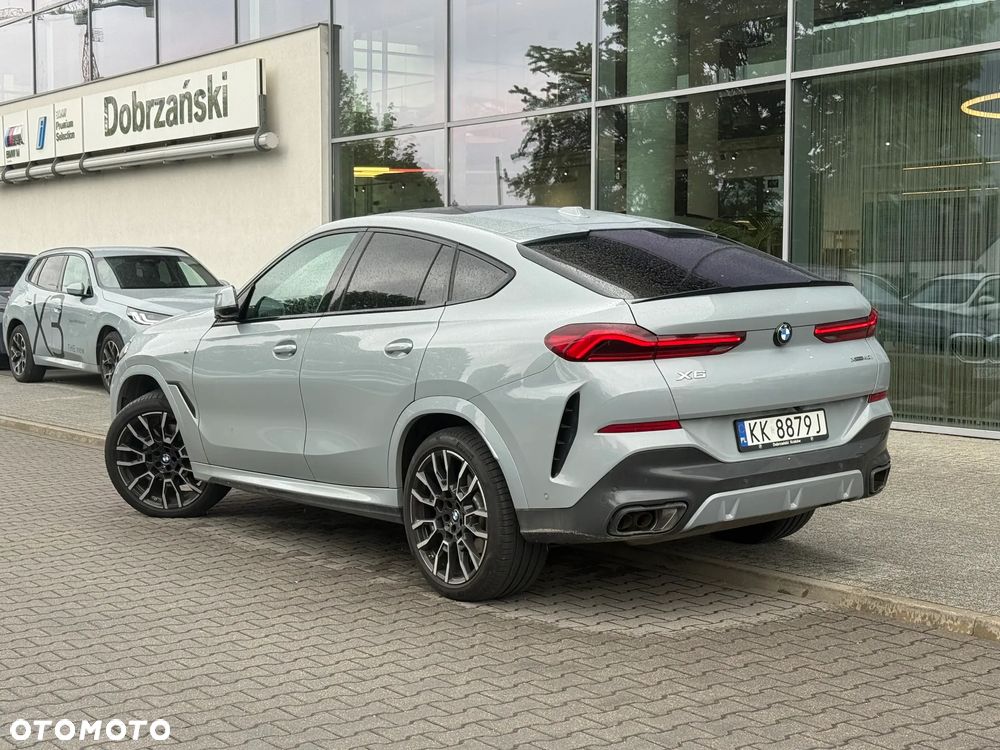 BMW X6M - 1
