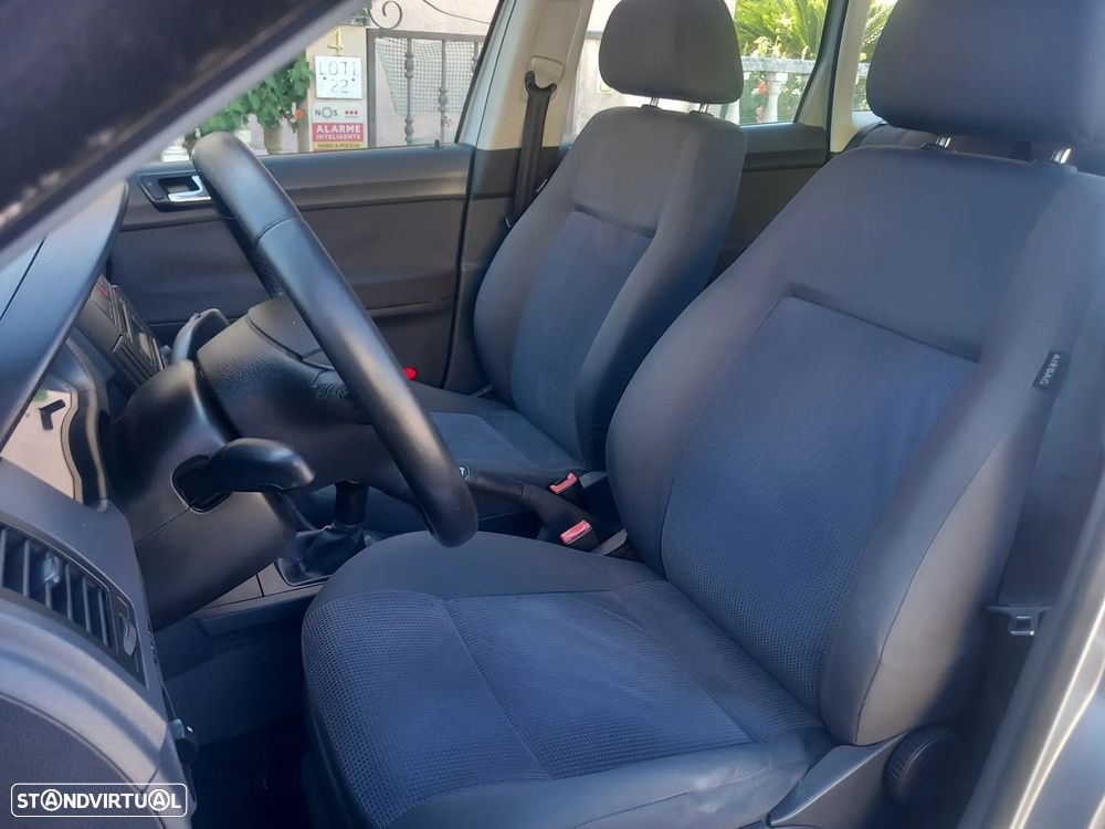 VW Polo 1.2 Confortline - 13