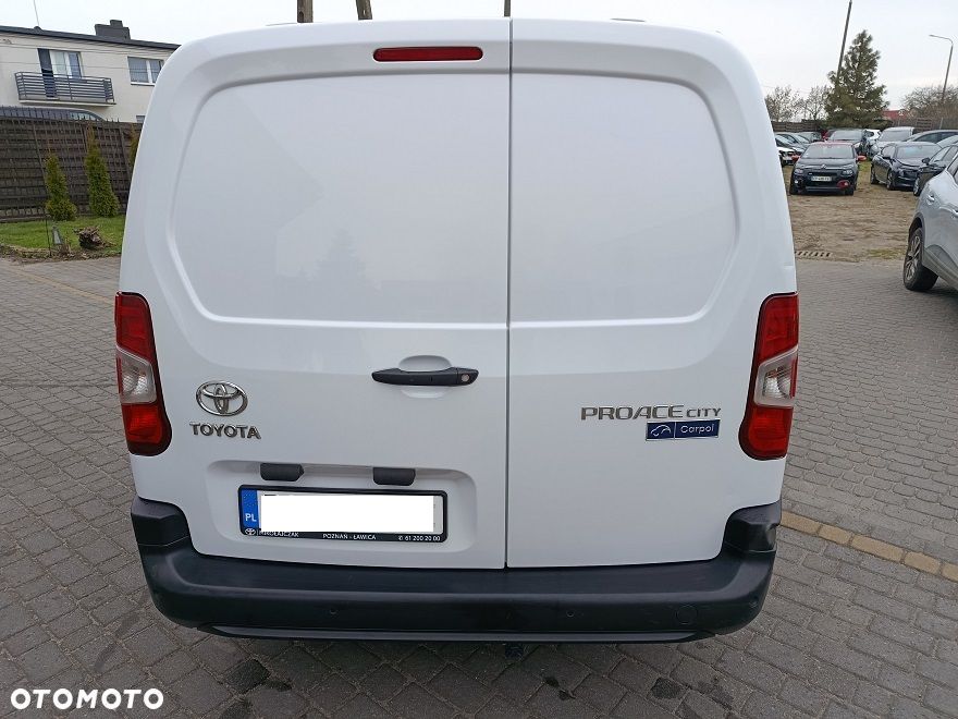 Toyota Proace City - 12