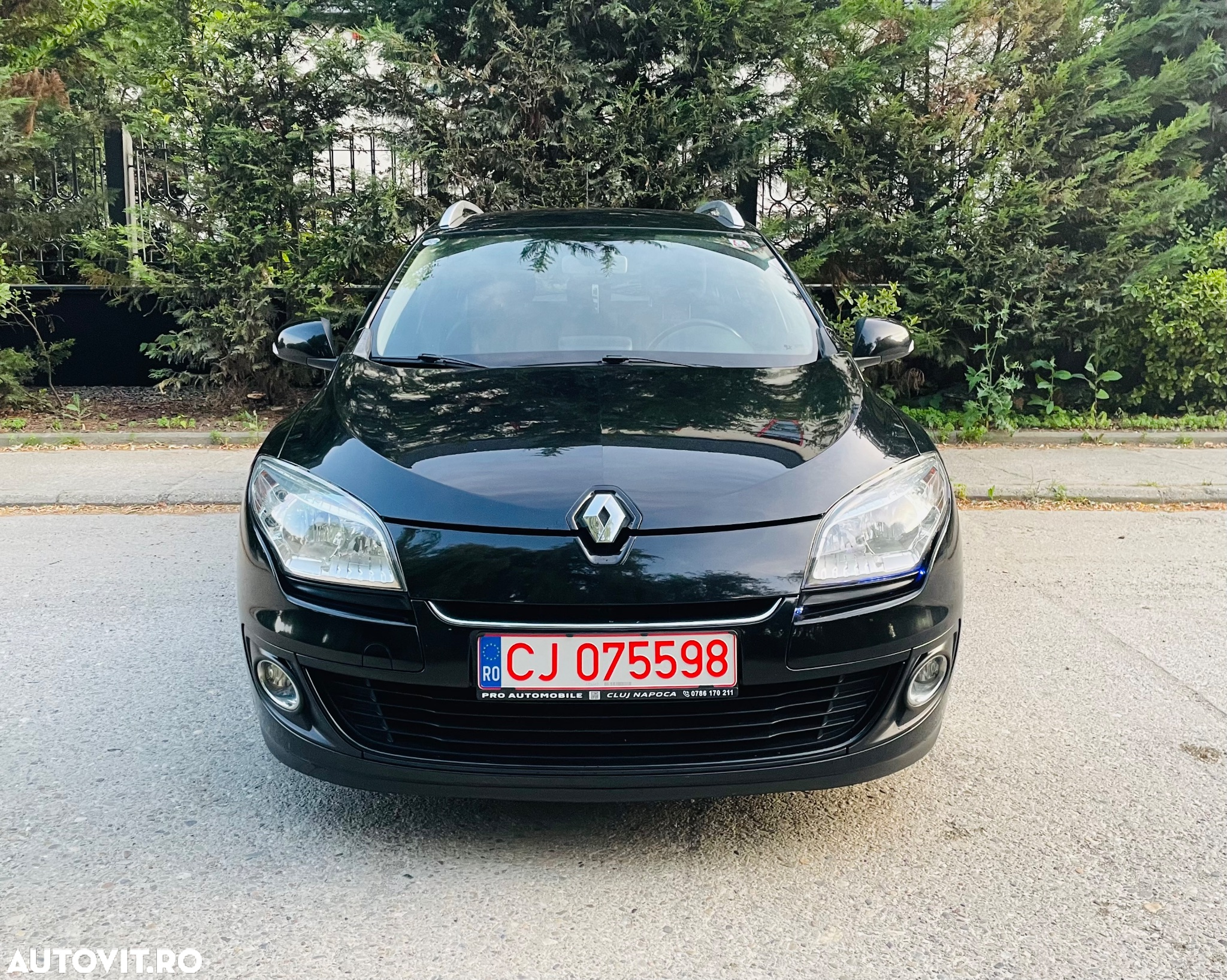 Renault Megane ENERGY dCi 110 Start & Stop LIMITED - 26