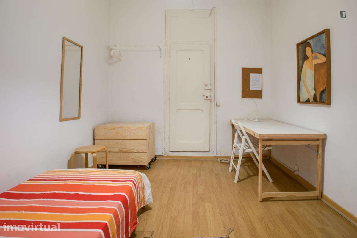 Quarto - localizado em Picoas Lisbon - Grande imagem: 2/15