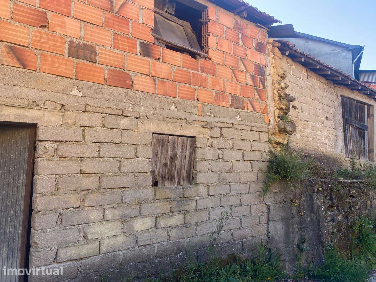 Arrecadação  Venda em Barcouço,Mealhada - Grande imagem: 2/20