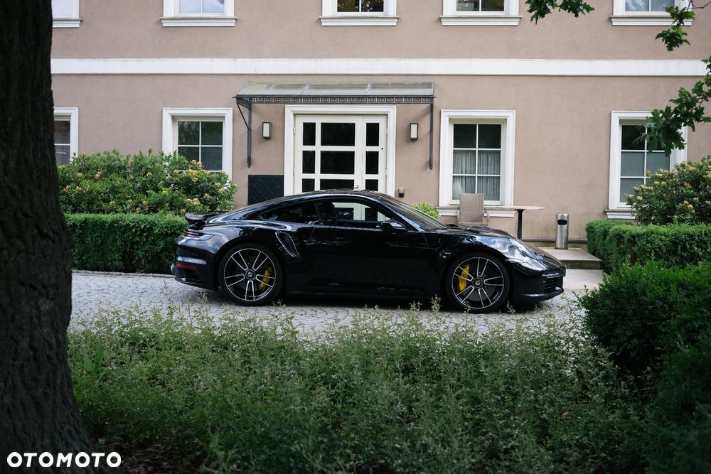Porsche 911 Turbo S - 26