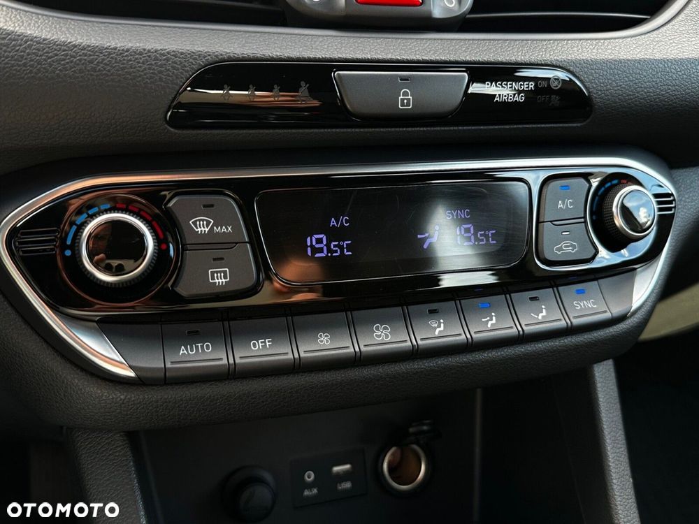 Hyundai i30 - 16