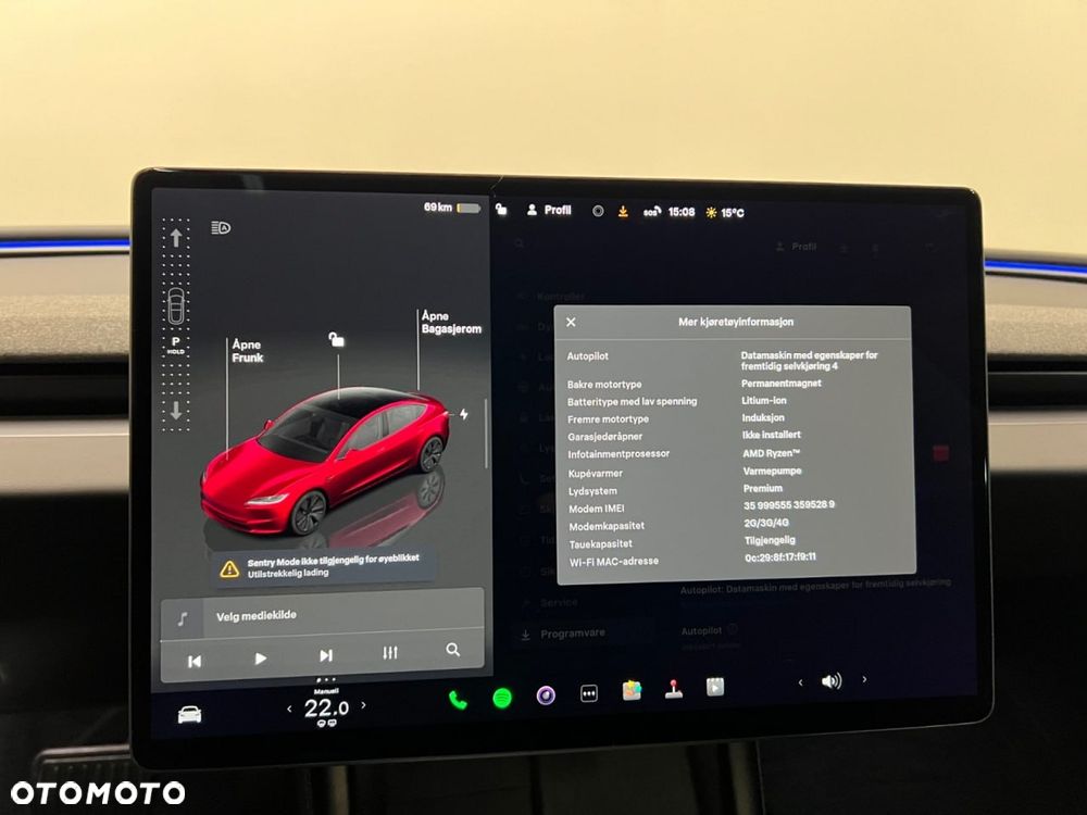 Tesla Model 3 - 25