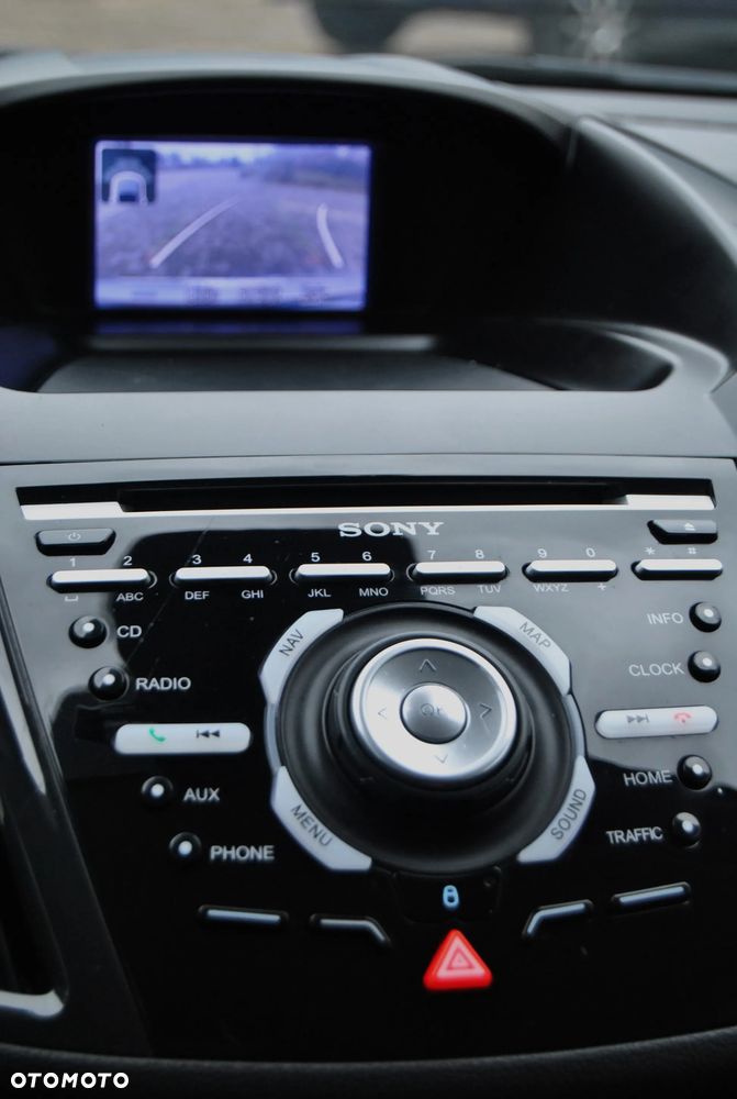 Ford Kuga 2.0 TDCi 4x4 Titanium - 12