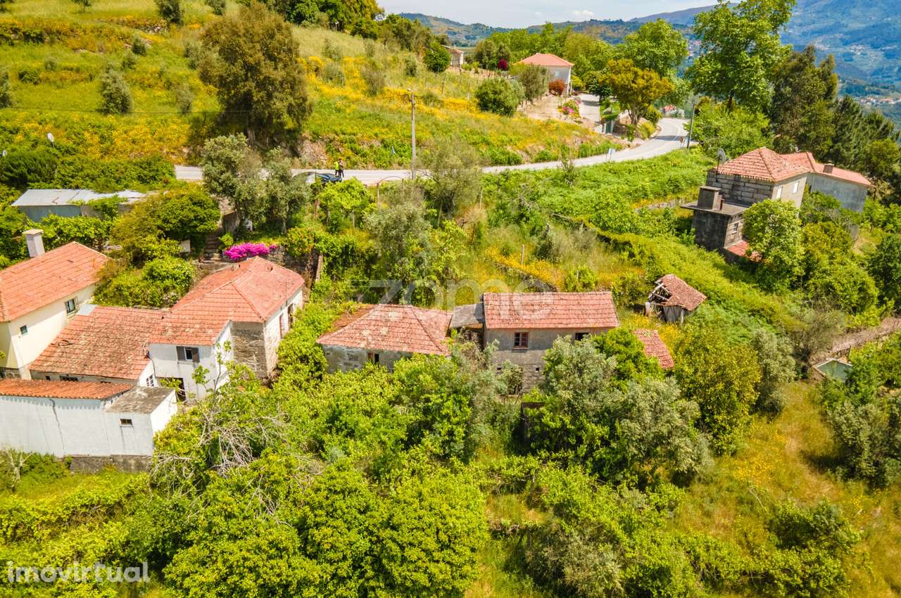 Moradia para reabilitar em Santa Marinha do Zêzere - Baião - Grande imagem: 5/30