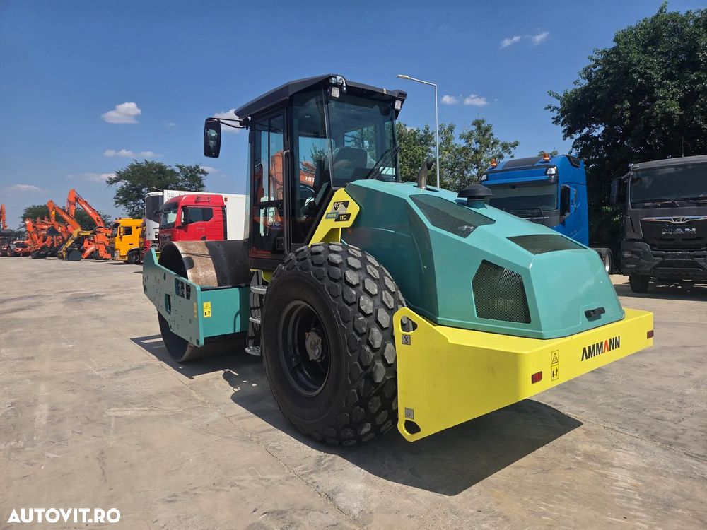 Ammann ARS110, 14,7tone, 25ore-NEFOLOSIT, latime rola 2,1m, motor Deutz 135CP, Declaratie CE, produs in GERMANIA, garantie 1 an, Aer cond, Antifurt, lung 5,9m, FULL OPTION, posibilitate leasing 4 ani, PROMOTIE 84.900 EUR+Tva - 33