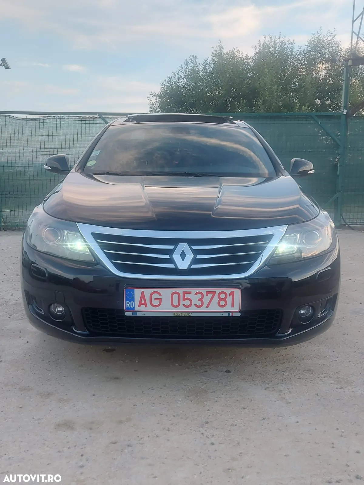 Renault Latitude dCi 175 FAP Aut. - 17