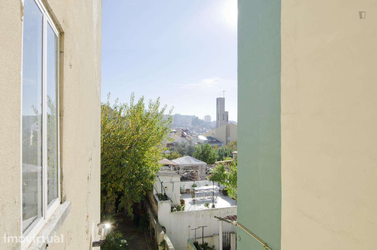 Quarto - localizado em Arroios Lisbon - Grande imagem: 4/18