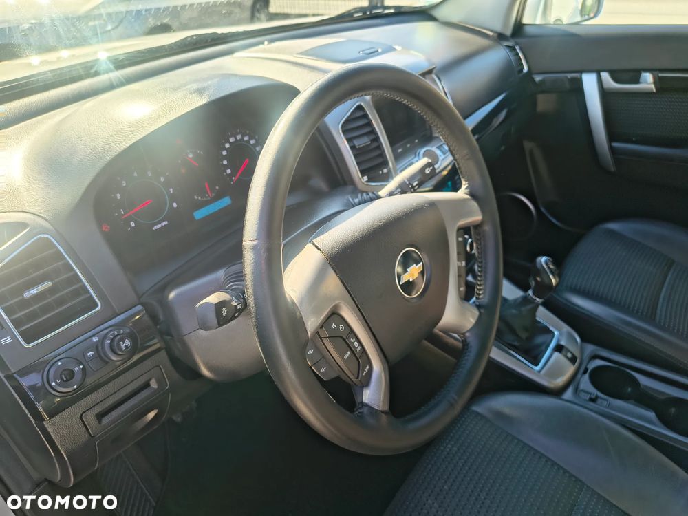 Chevrolet Captiva 2.4 2WD 7 Sitzer LS Family Edition - 30