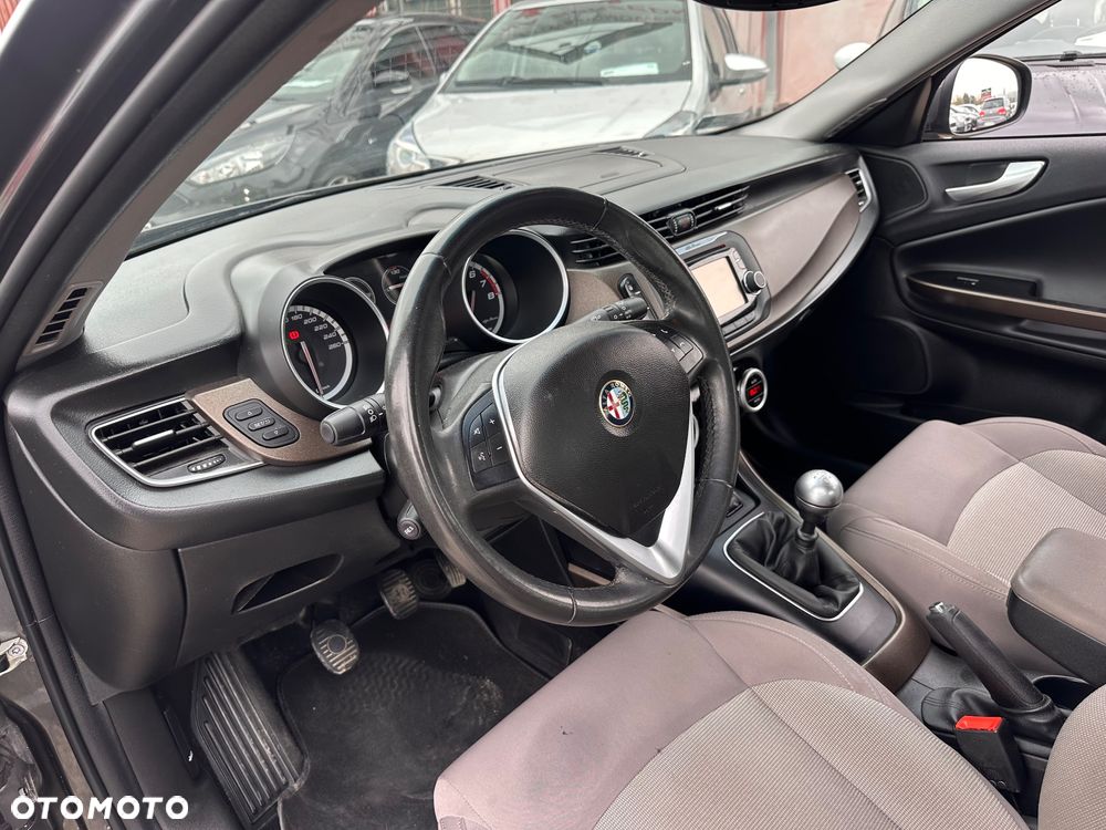 Alfa Romeo Giulietta 1.4 TB MultiAir Exclusive - 17