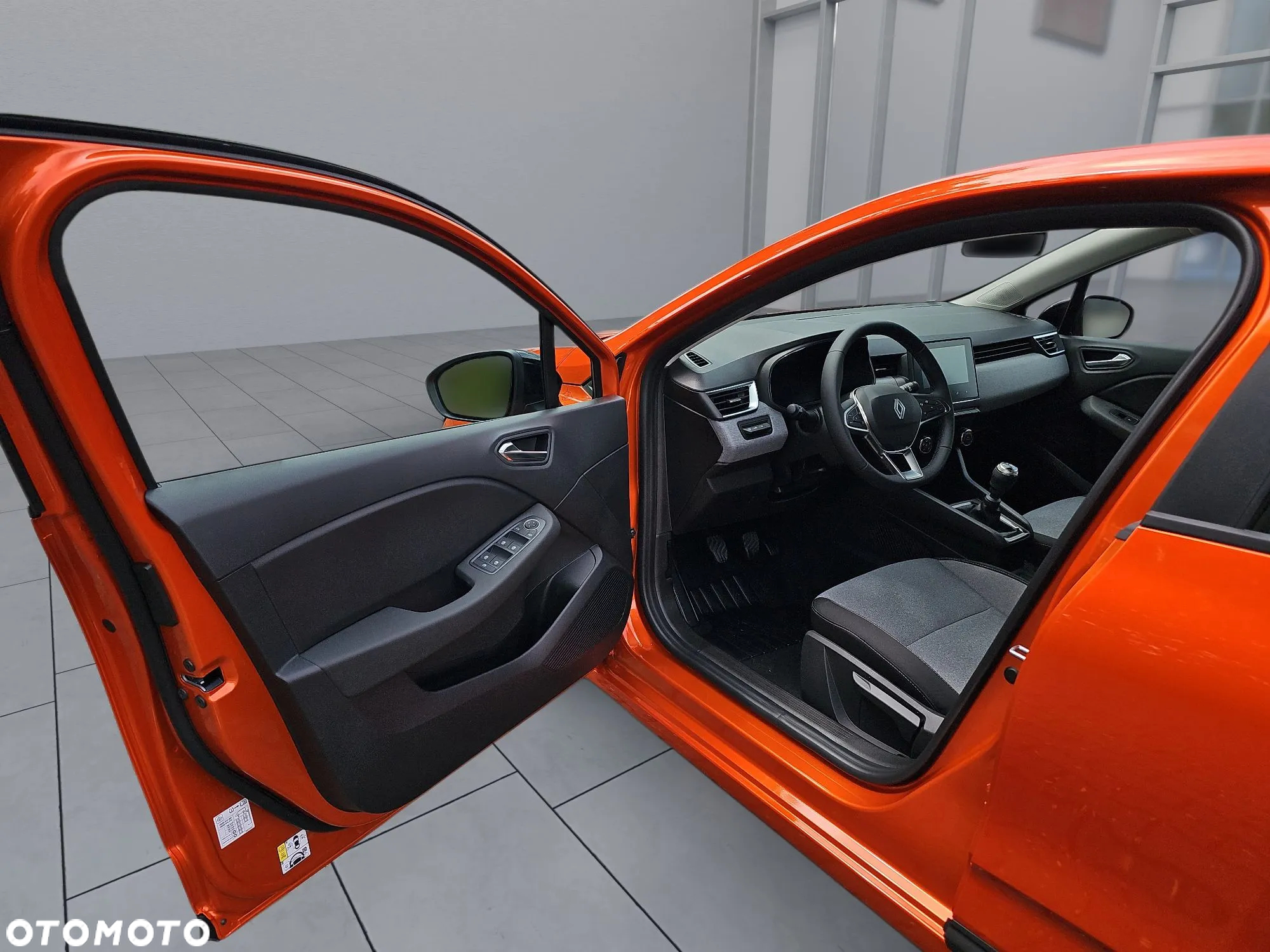Renault Clio - 23