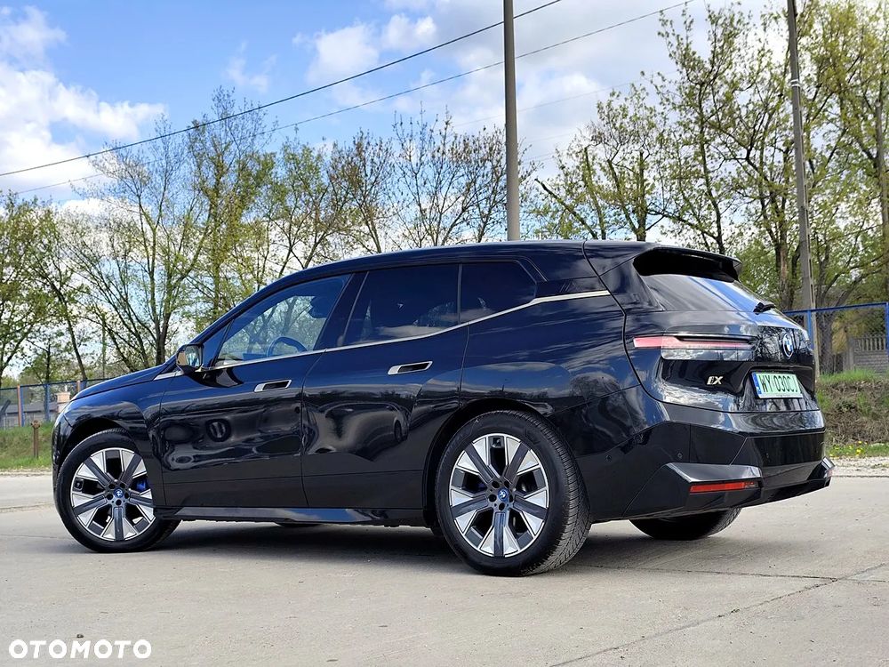 BMW iX xDrive40 76.6kWh - 6