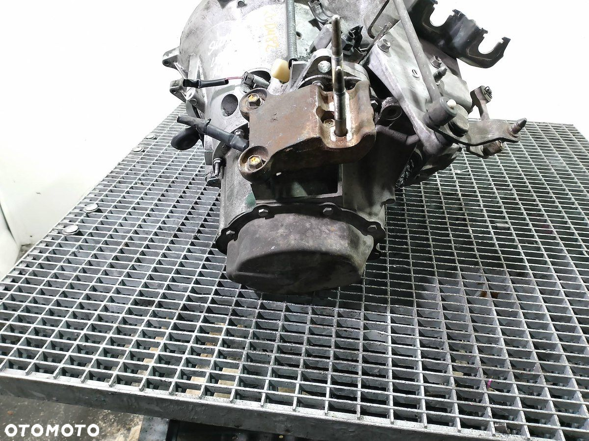 SKRZYNIA BIEGÓW MANUALNA SUZUKI LIANA 1.6 HDI SEDAN 20DM82 - 5