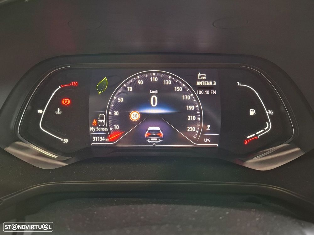 Renault Captur 1.0 TCe Techno Bi-Fuel - 17