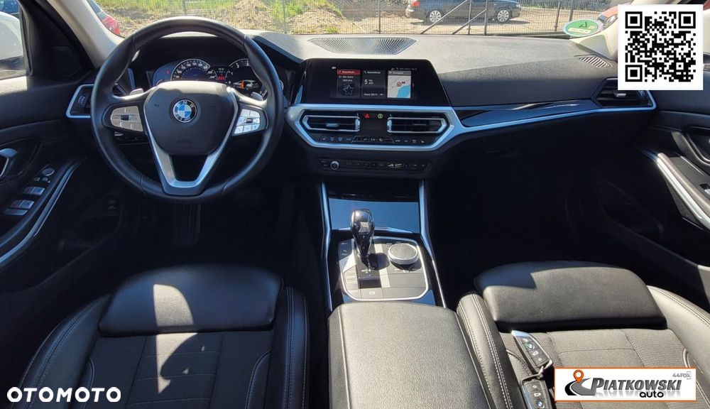 BMW Seria 3 320i - 23