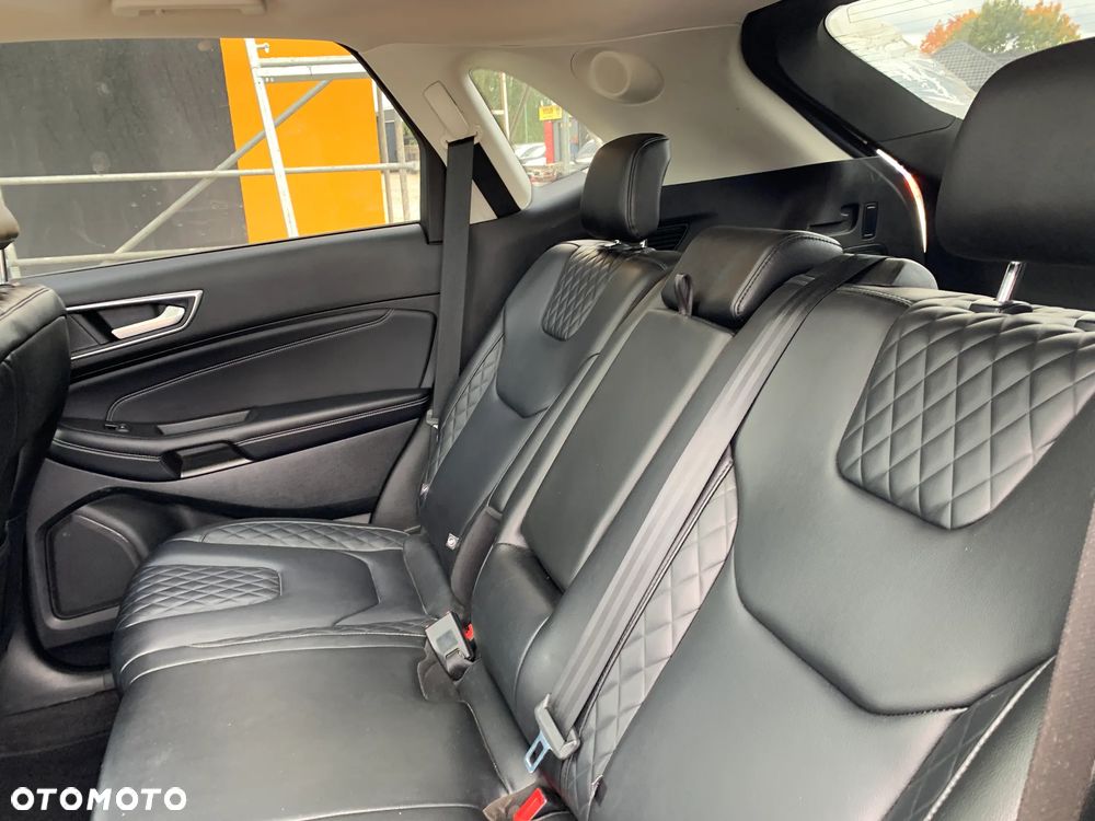Ford Edge - 19