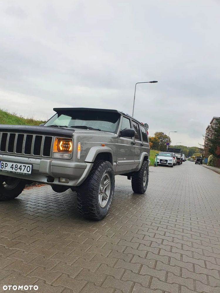 Jeep Cherokee 2.5 TD - 3