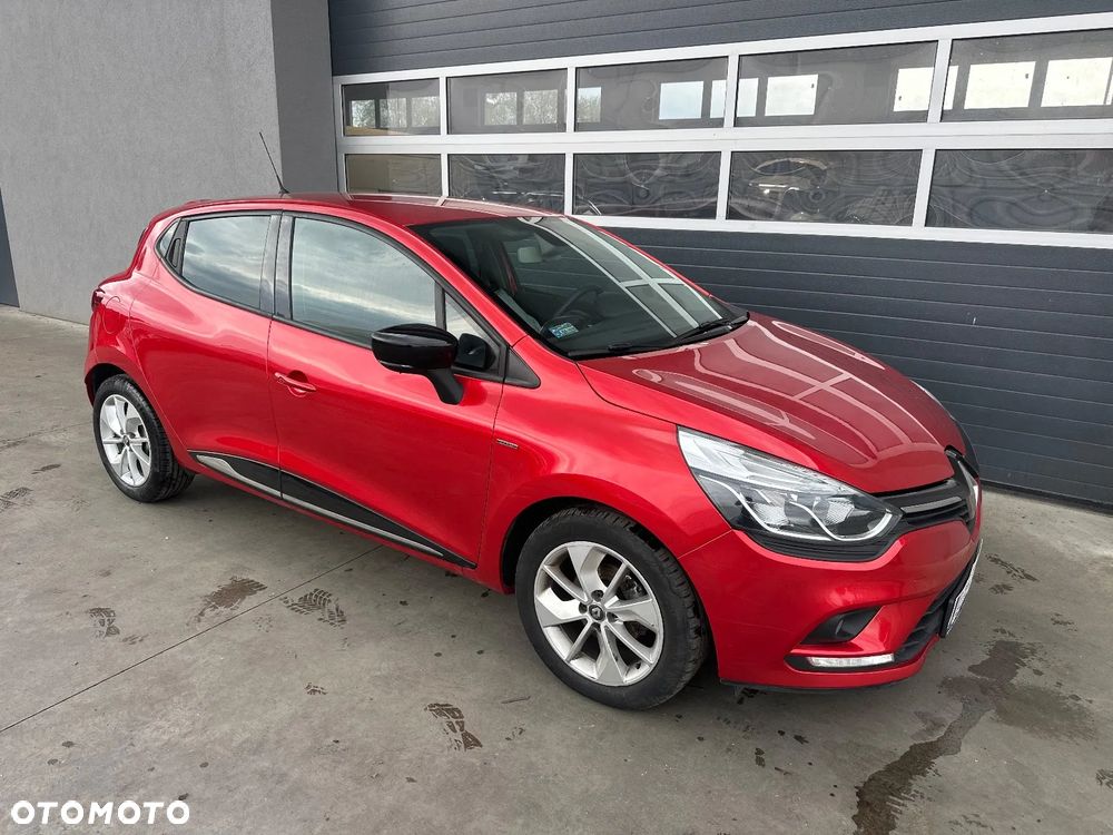 Renault Clio - 7
