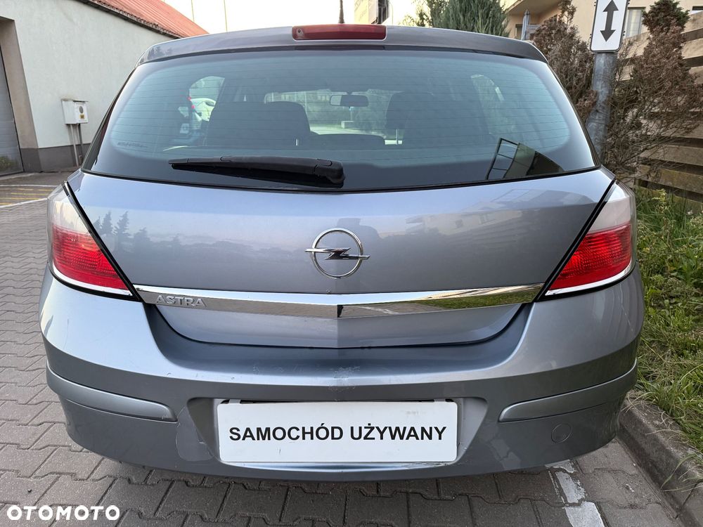 Opel Astra 1.4 NJoy - 10