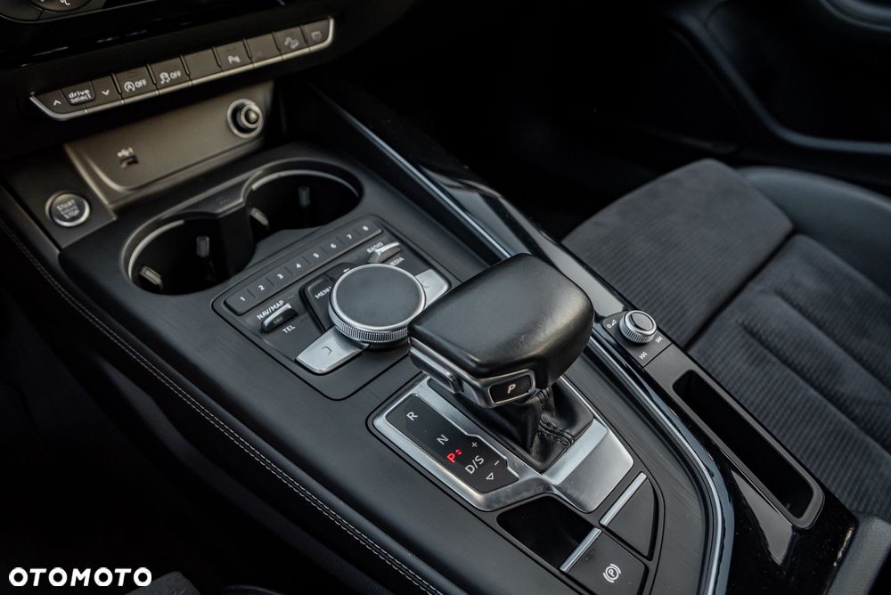 Audi A4 Avant 40 TDI S tronic sport - 36