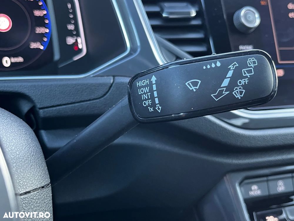 Volkswagen T-Roc 2.0 TDI SCR DSG R-Line - 18