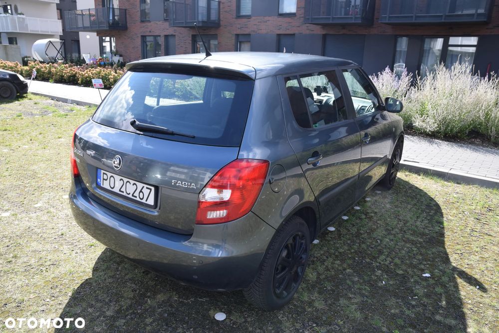 Skoda Fabia 1.4 16V Ambition - 9