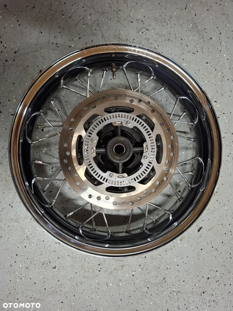 Triumph Bonneville T120 felga tył - 1