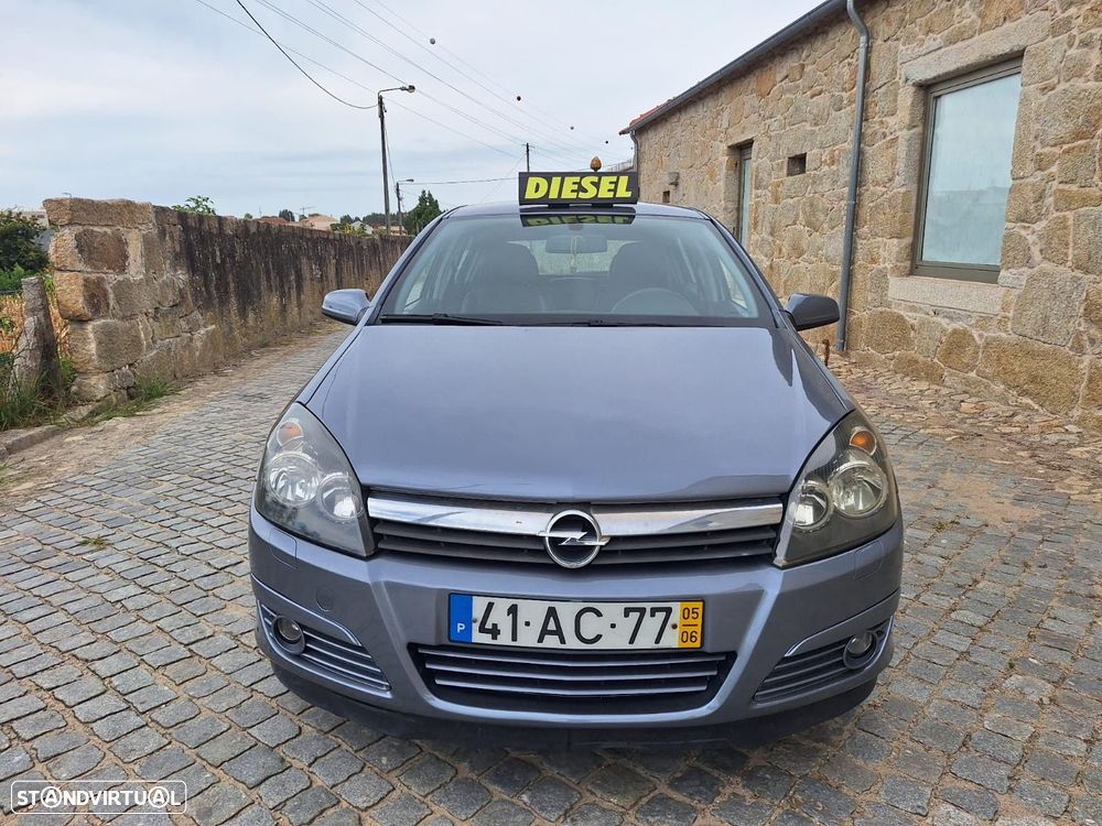 Opel Astra 1.3 CDTi Cosmo - 4