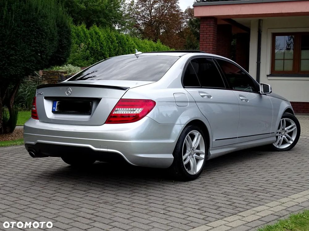 Mercedes-Benz Klasa C 250 (BlueEFFICIENCY) 7G-TRONIC - 4