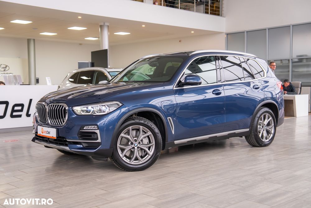 BMW X5 xDrive45e - 8