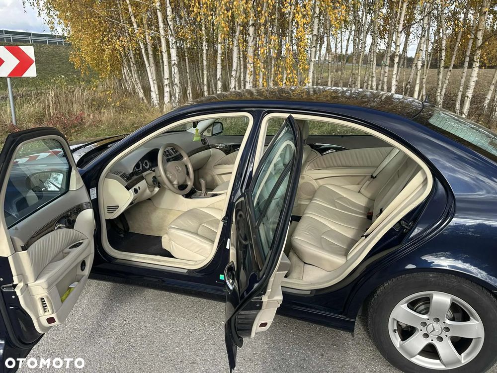 Mercedes-Benz Klasa E 220 CDI T Avantgarde - 2