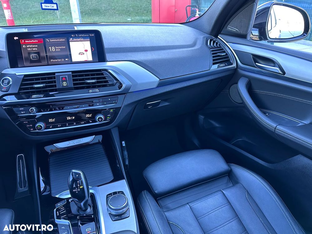 BMW X3 xDrive20i AT M Sport - 20