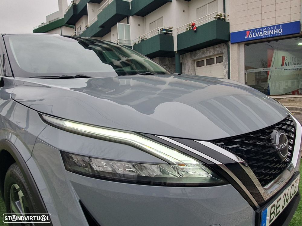 Nissan Qashqai 1.3 DIG-T N-Connecta Xtronic - 4