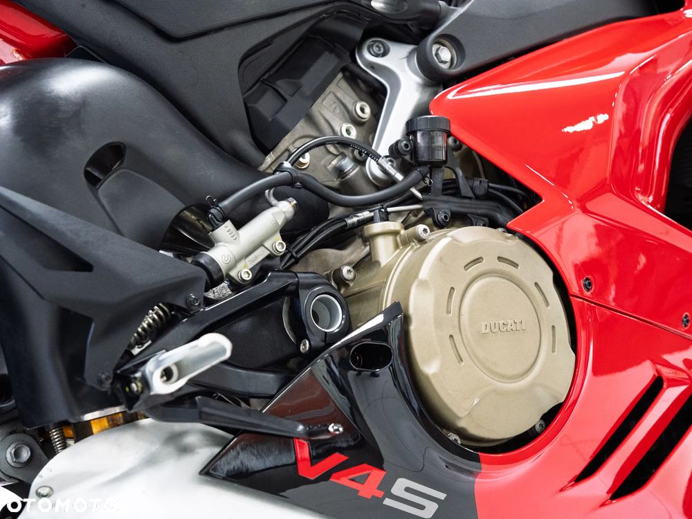 Ducati Panigale V4S - 20